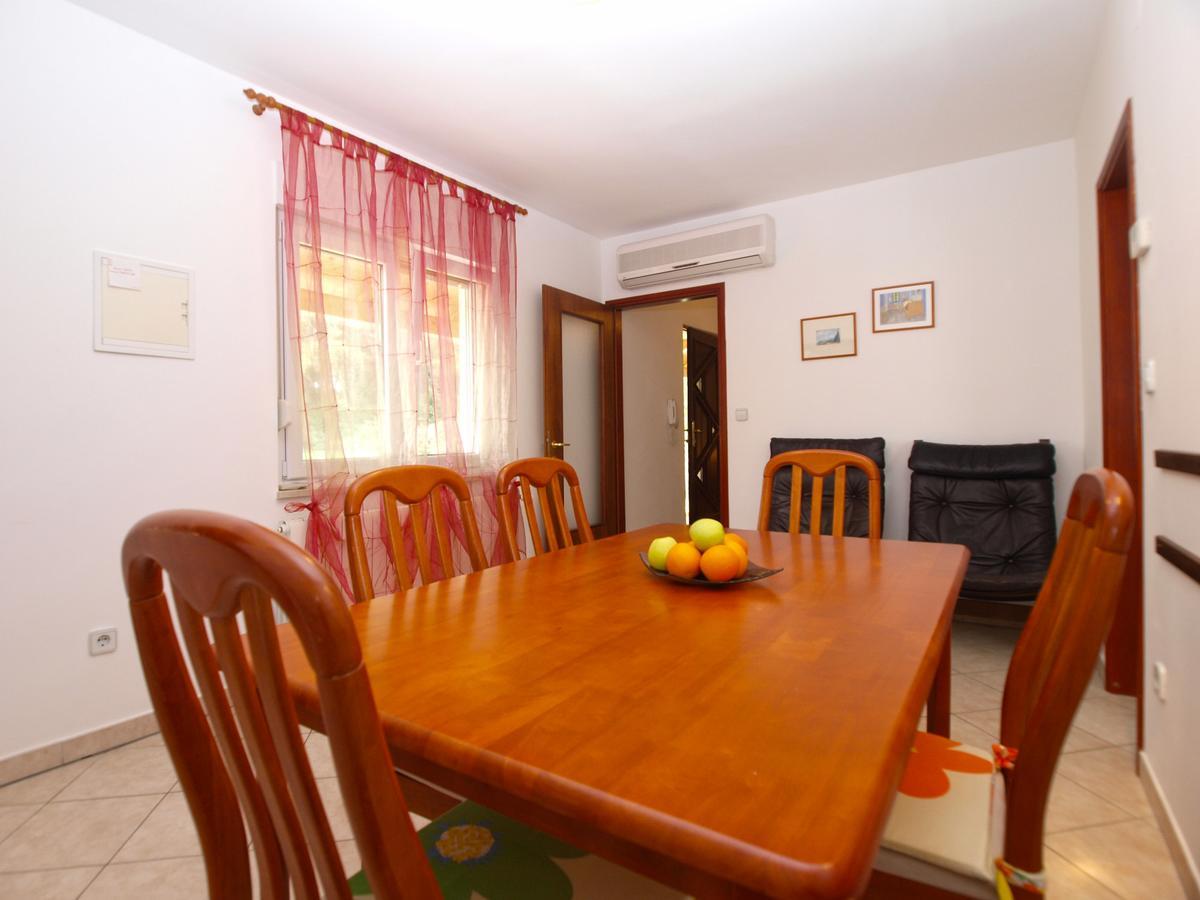 Apartment Alma 1600 Пула Экстерьер фото